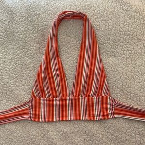 halter going out top  🧡